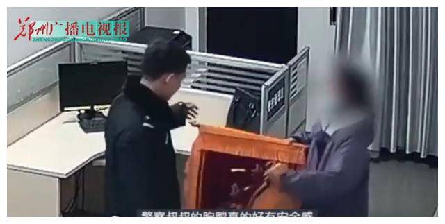女子购买虚拟币被骗60万，民警辗转两个月全部追回，事后直接“抱警”