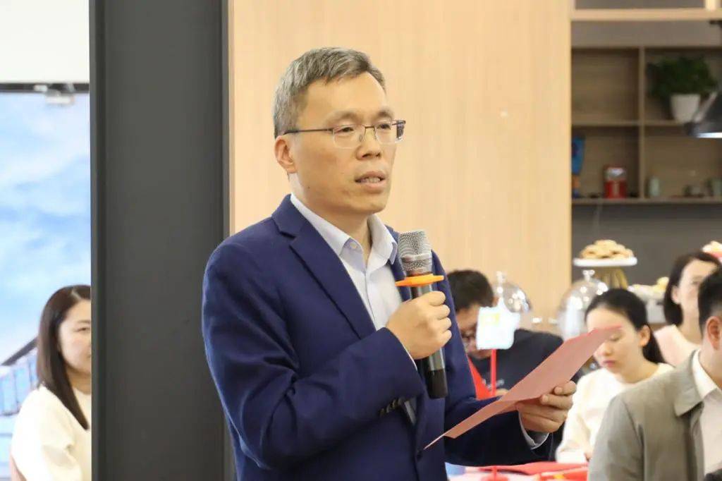 太赞了，教工之家+党员之家揭牌！