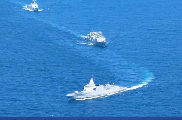 解放军舰机出动，黄岩岛摆“口袋阵”，美航母撤离，菲方看懂了吗